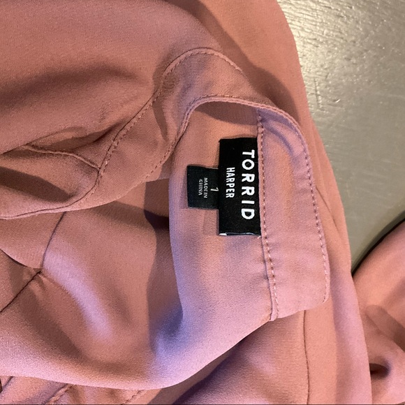 Top - Picture 3 of 3